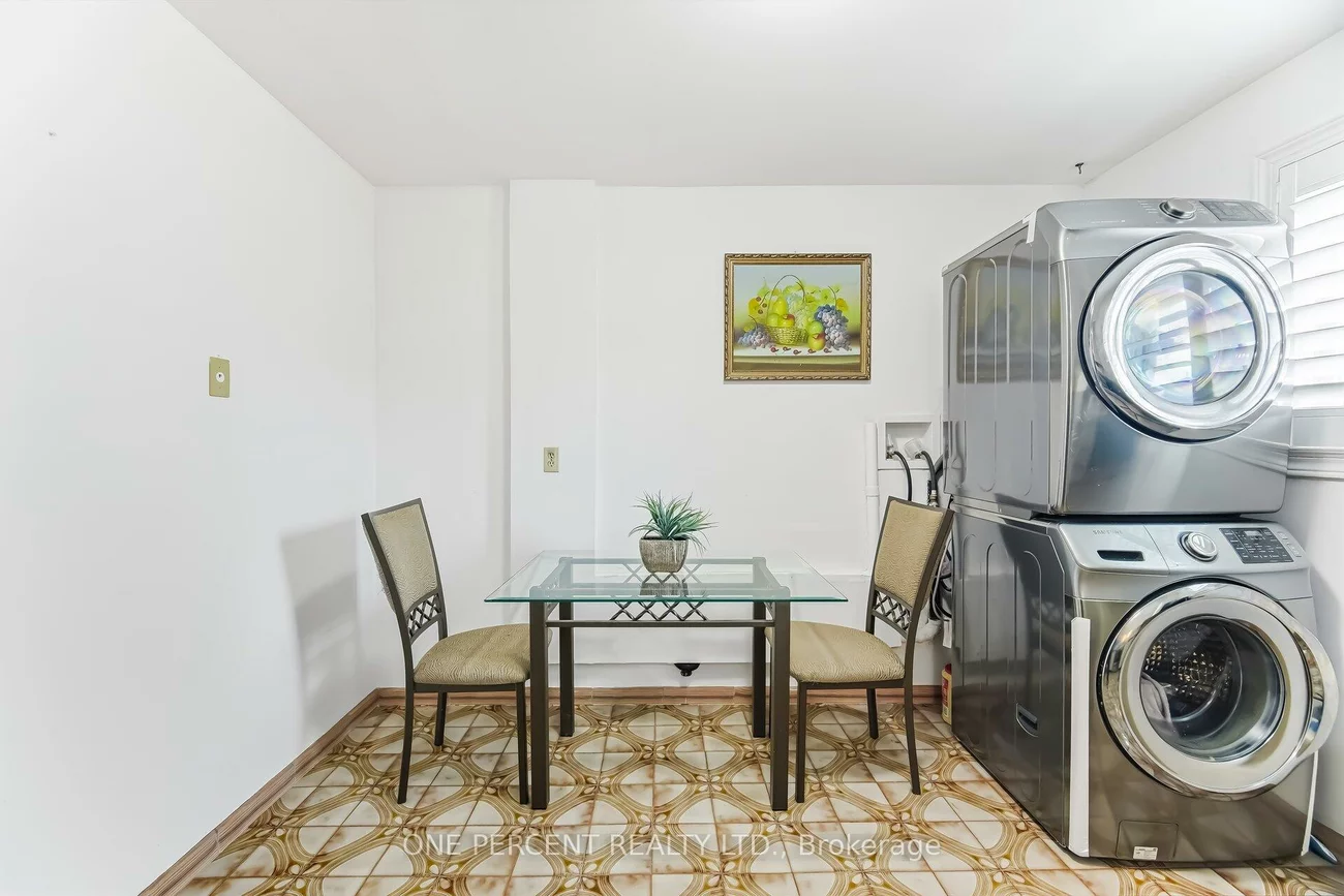 4, Manorcrest, Central Park, Brampton