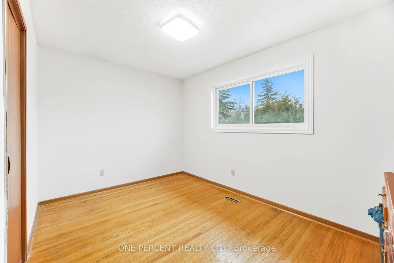 4, Manorcrest, Central Park, Brampton