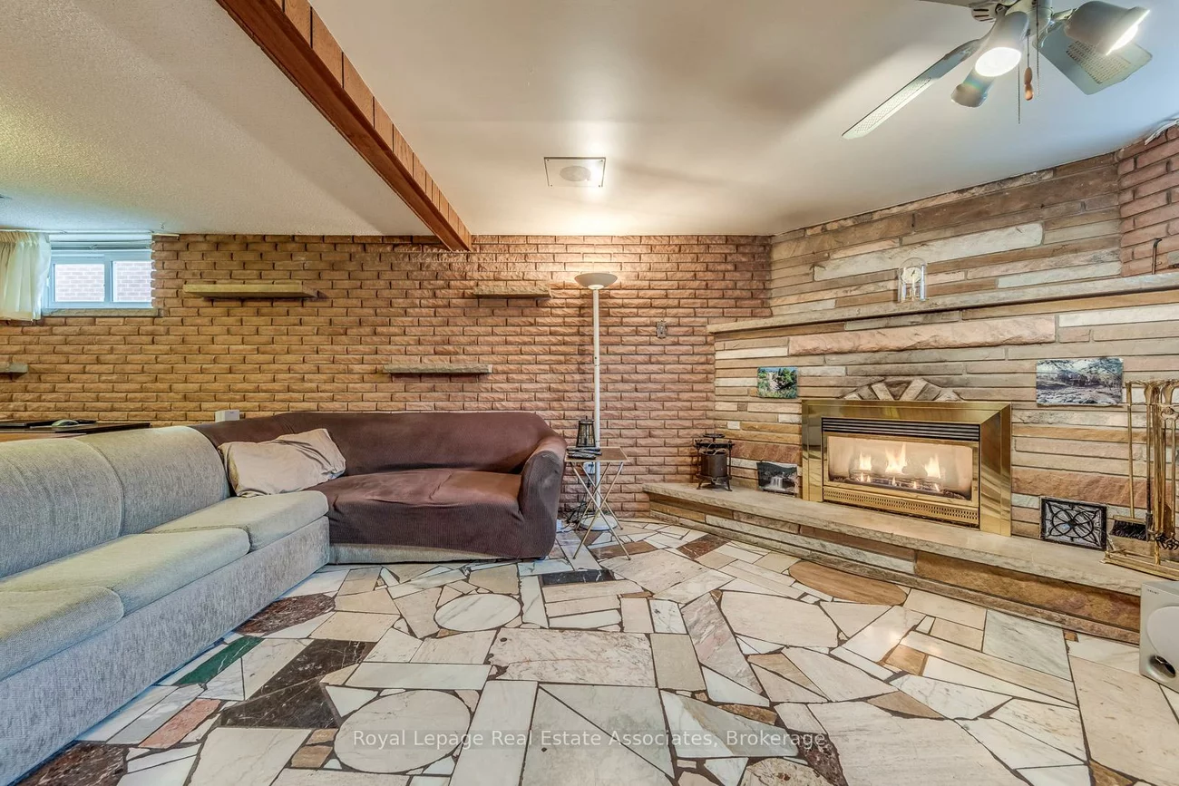 37, Prouse, Brampton North, Brampton