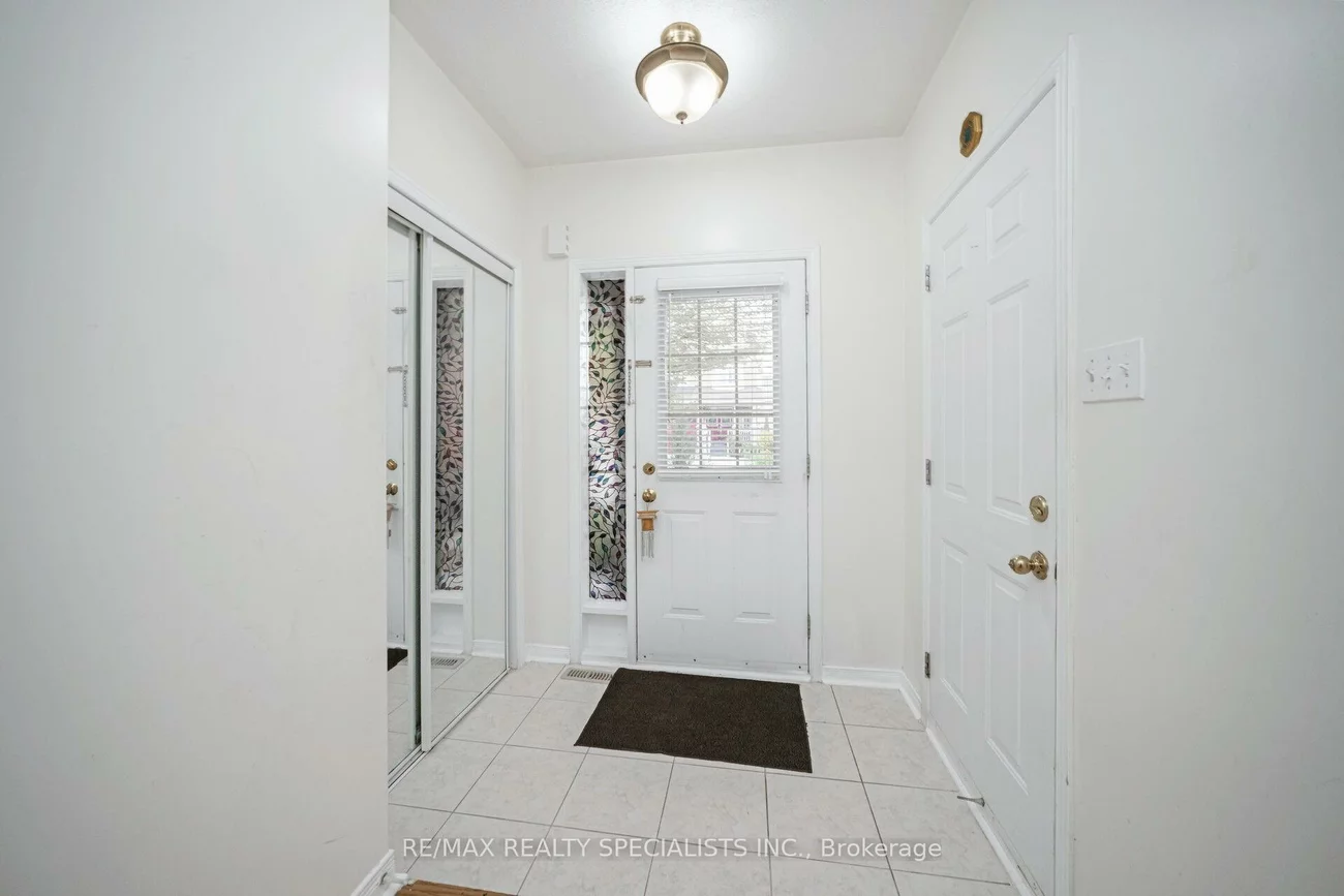 43, Rockgarden, Sandringham-Wellington, Brampton