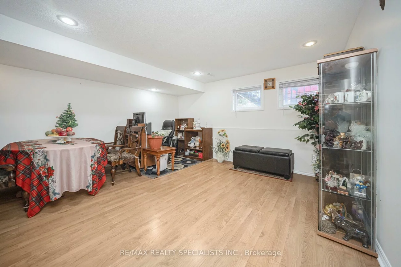43, Rockgarden, Sandringham-Wellington, Brampton