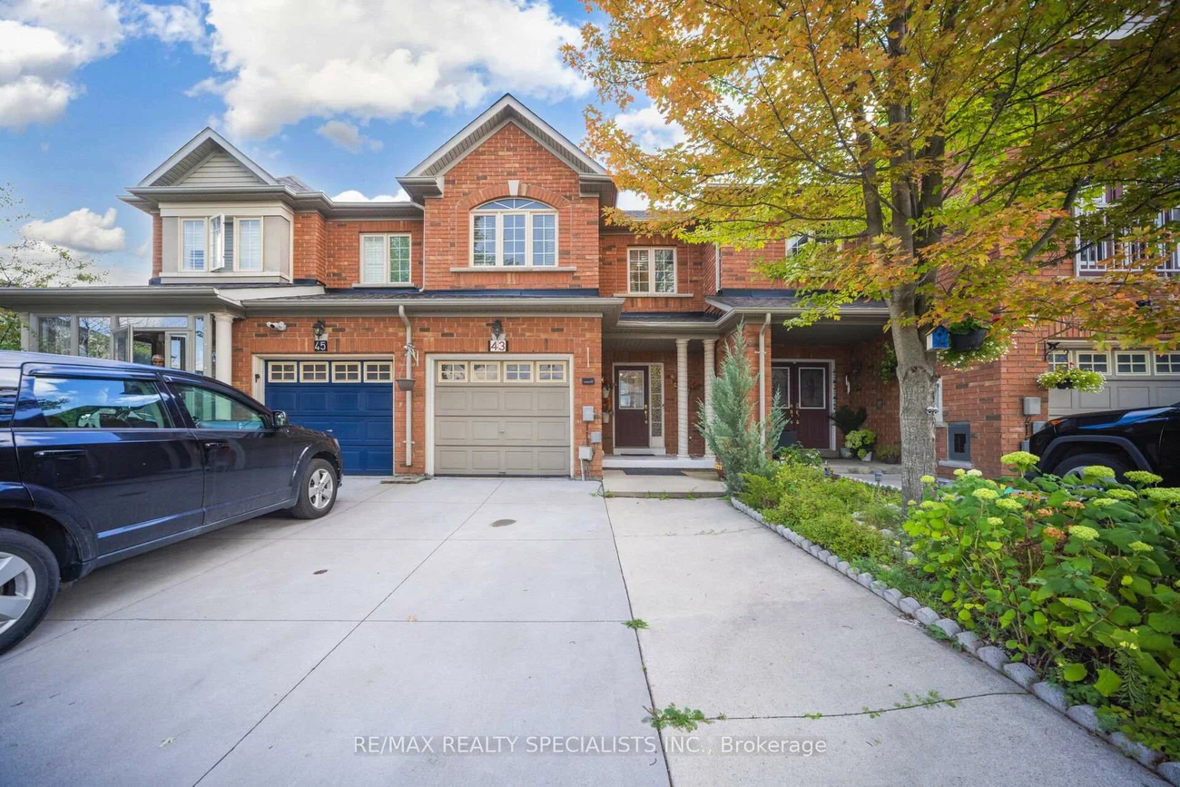 43, Rockgarden, Sandringham-Wellington, Brampton