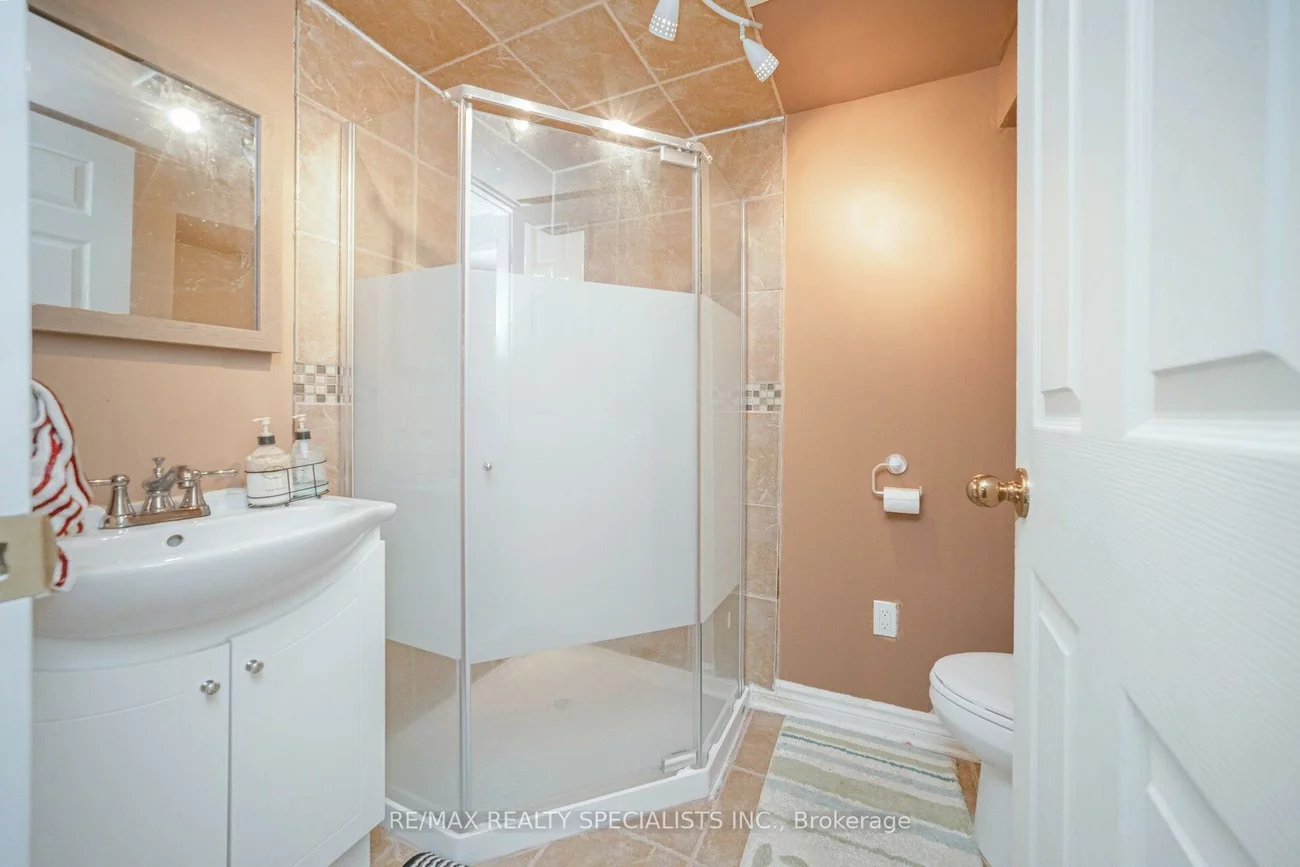 43, Rockgarden, Sandringham-Wellington, Brampton