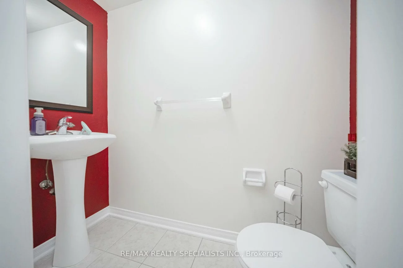 43, Rockgarden, Sandringham-Wellington, Brampton