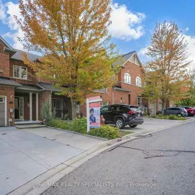 43, Rockgarden, Sandringham-Wellington, Brampton