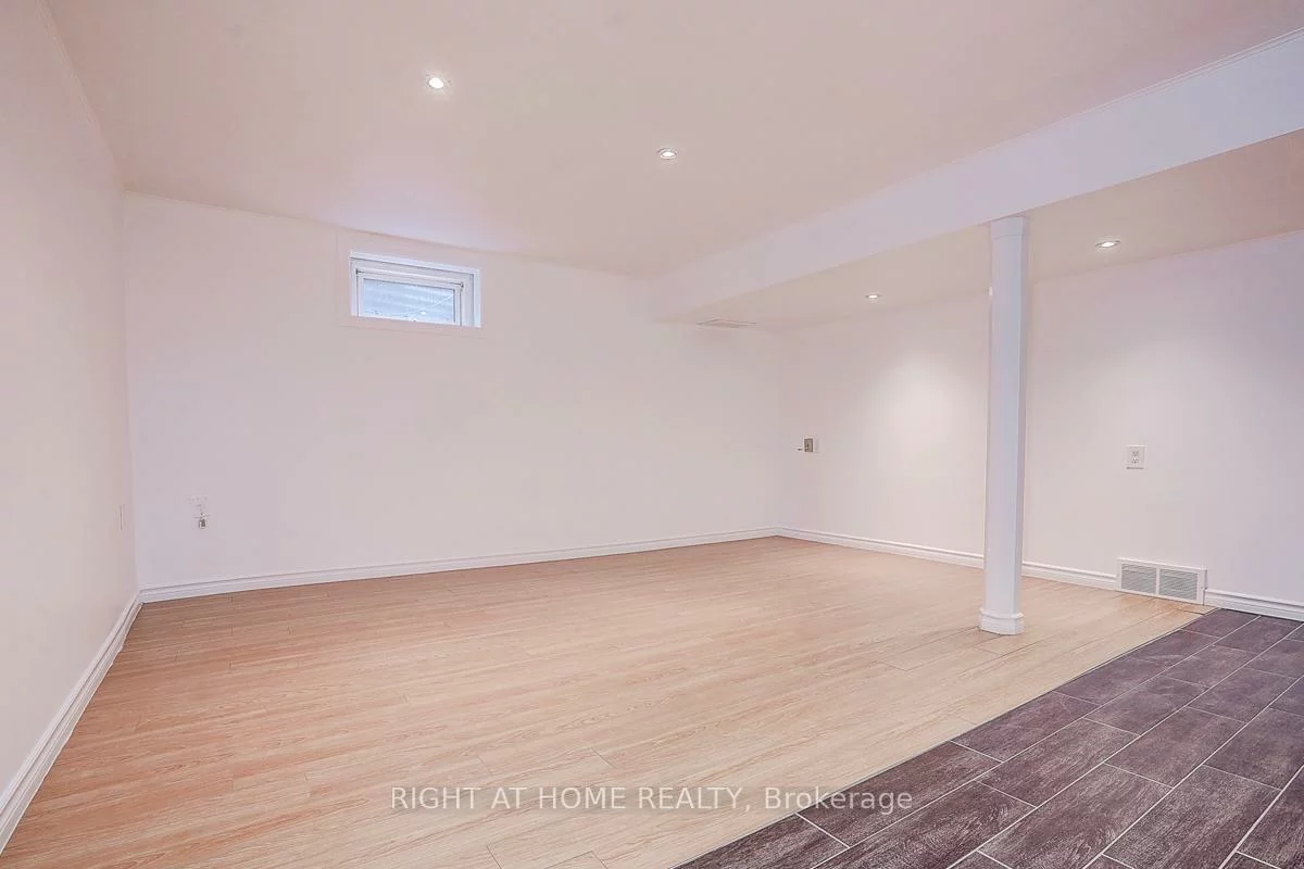 11, Tullamore, Brampton East, Brampton