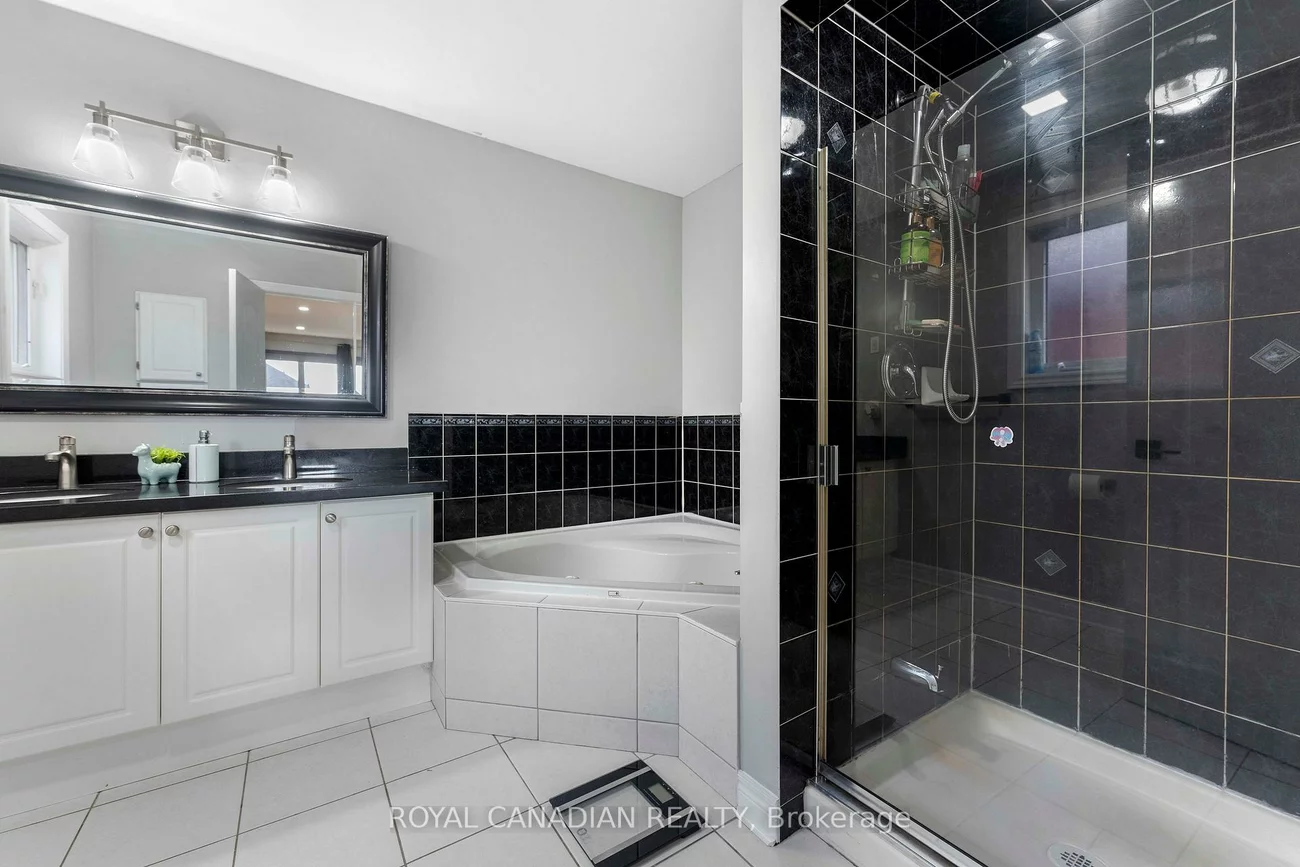 88, Olde Town, Fletcher's Creek Village, Brampton