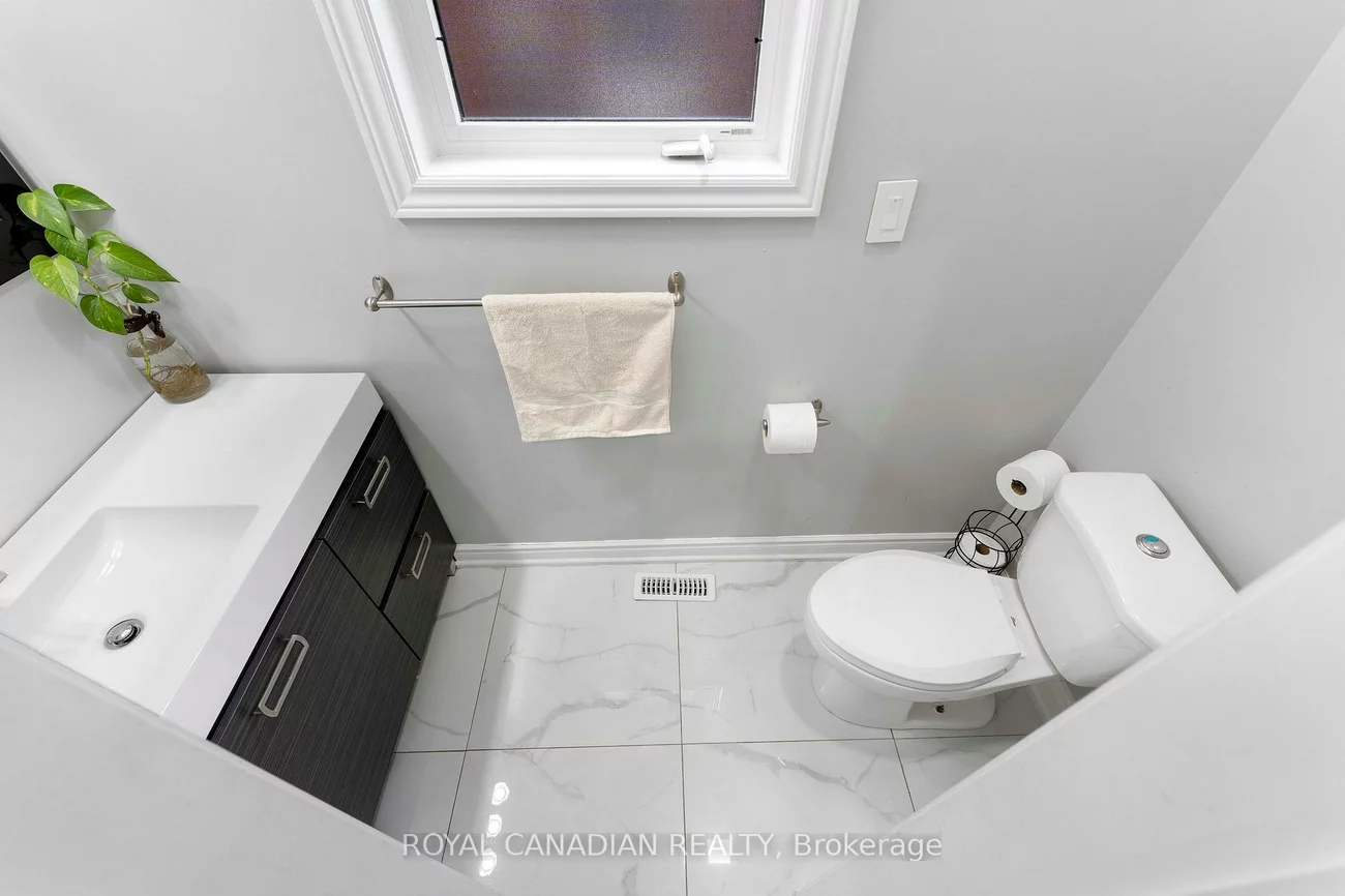 88, Olde Town, Fletcher's Creek Village, Brampton