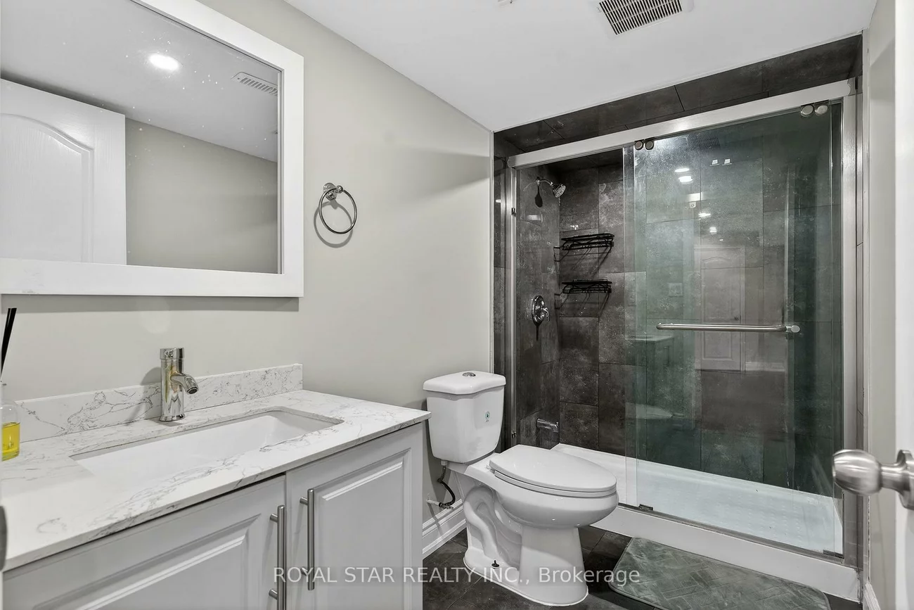 10, Solidarity, Bram West, Brampton