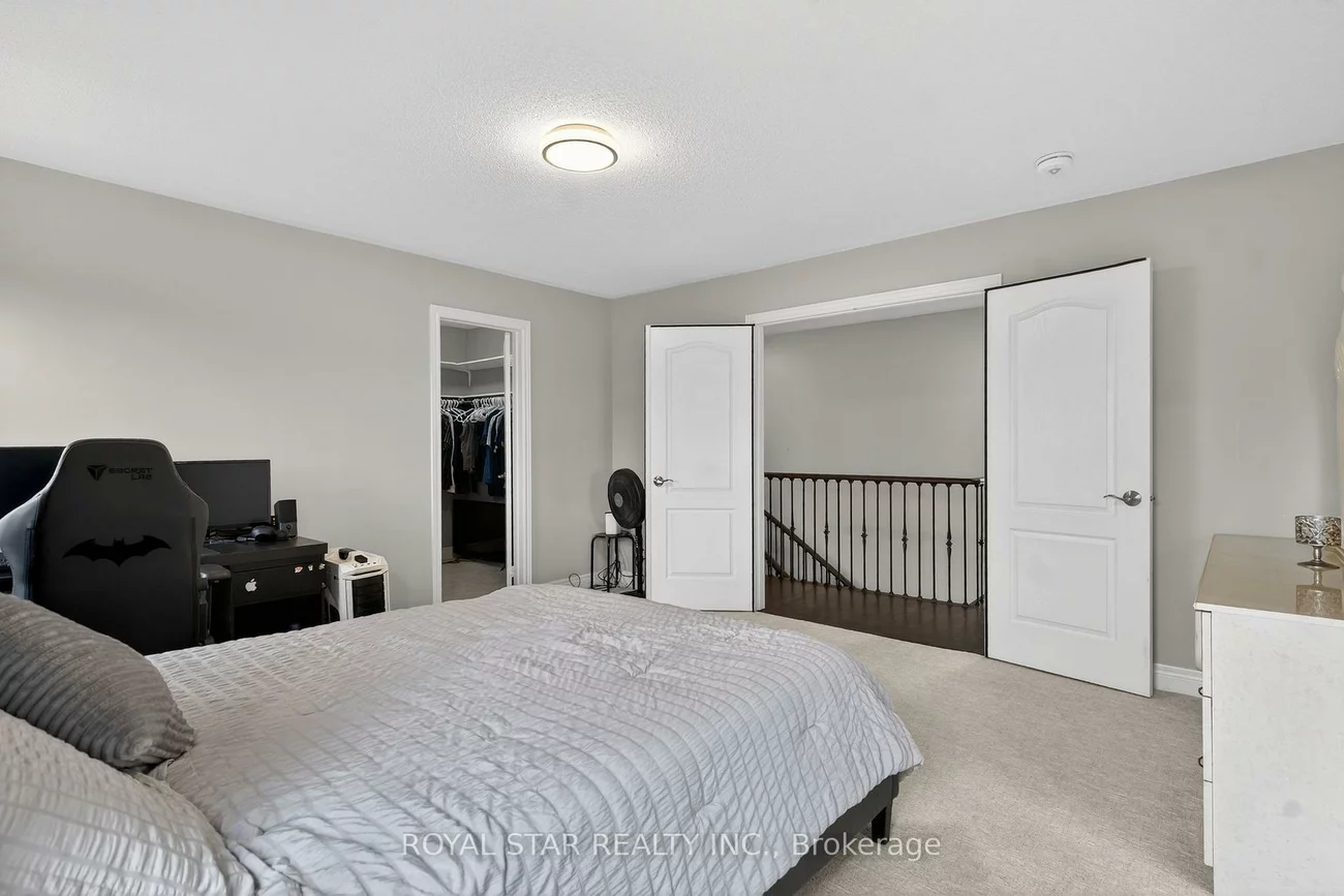 10, Solidarity, Bram West, Brampton