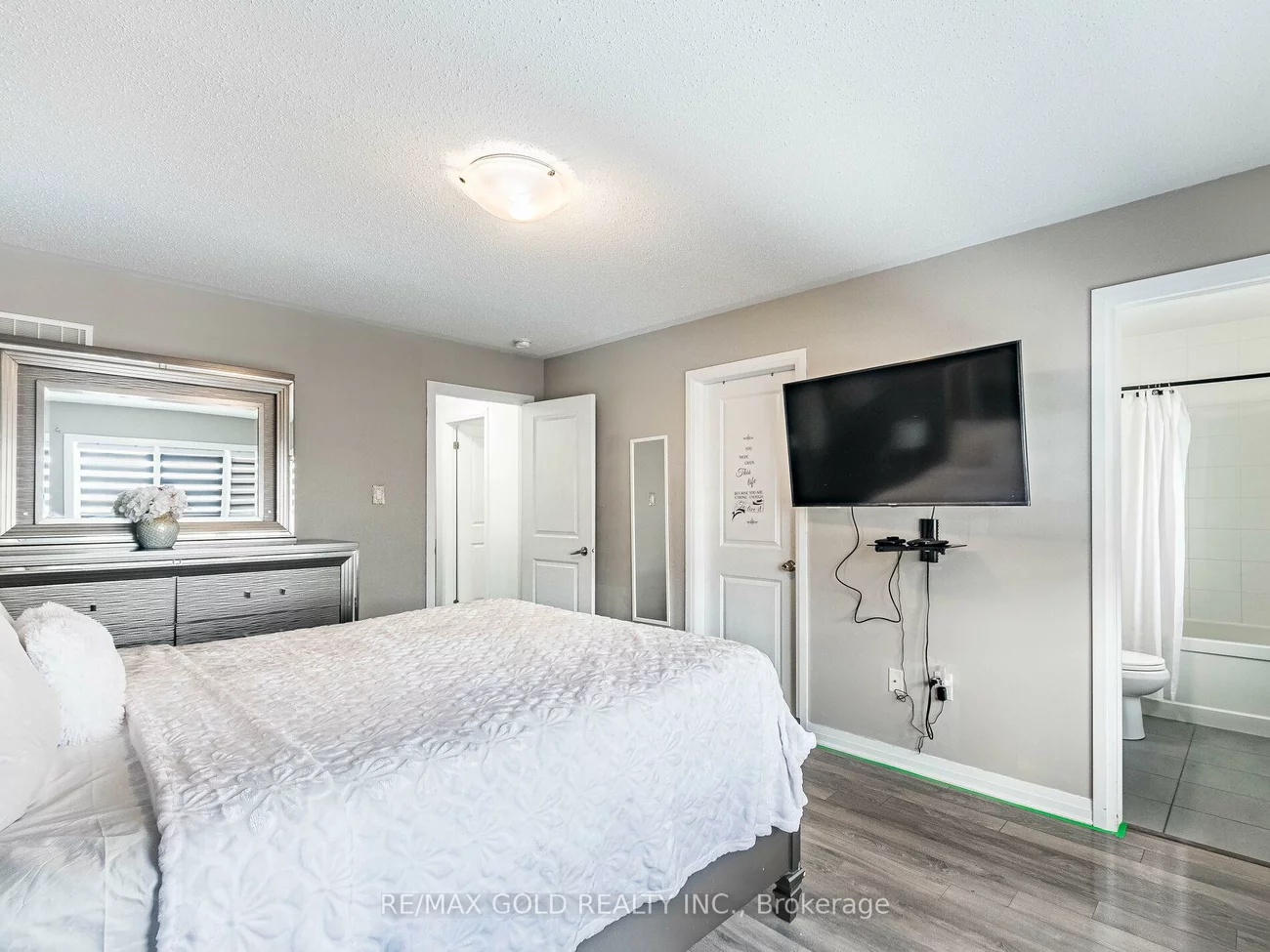 19, Lothbury, Northwest Brampton, Brampton