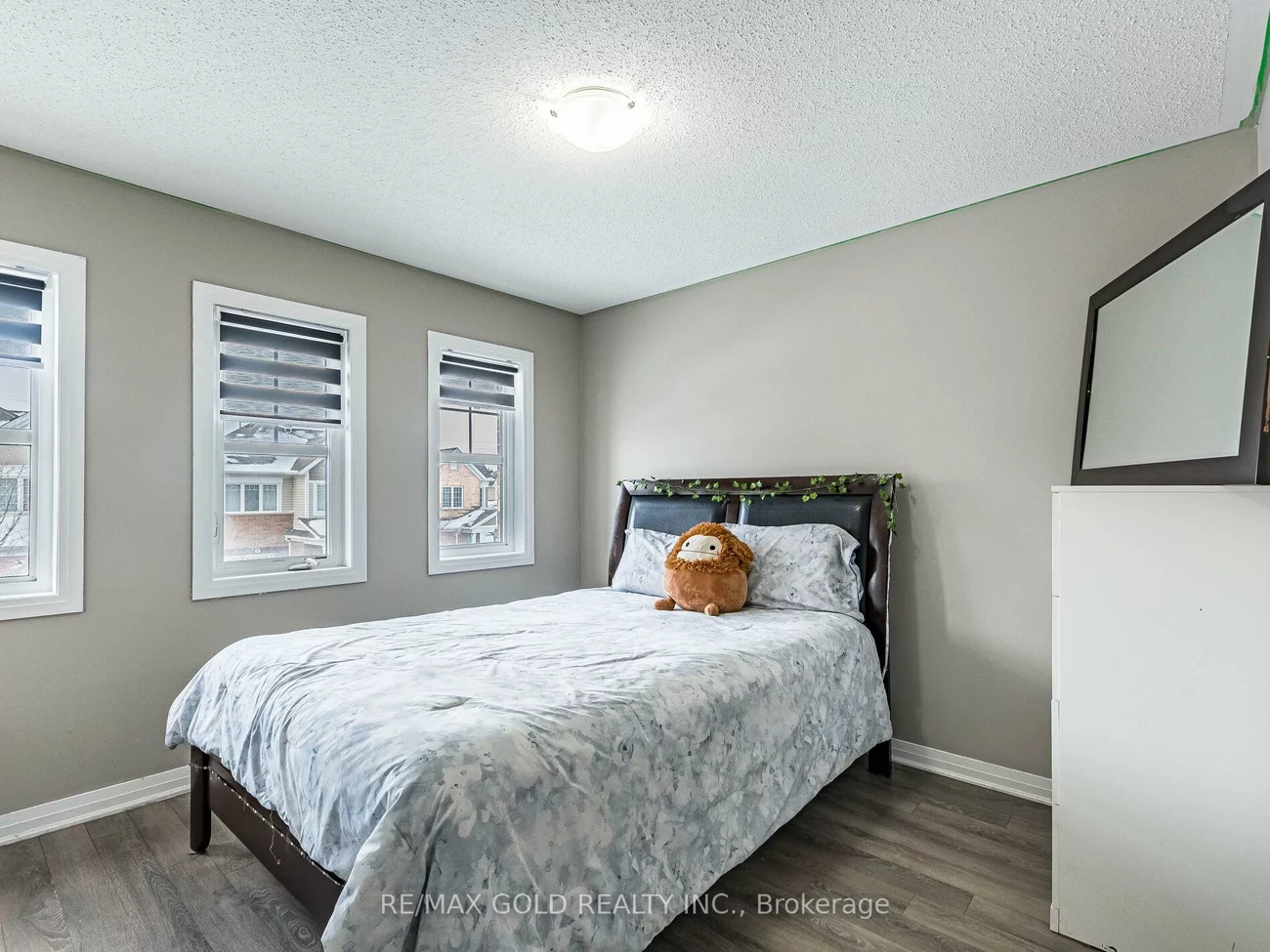 19, Lothbury, Northwest Brampton, Brampton