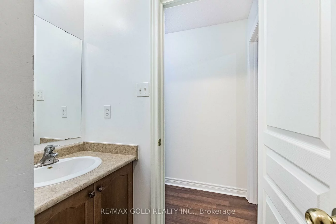 49, Baby Pointe, Northwest Brampton, Brampton