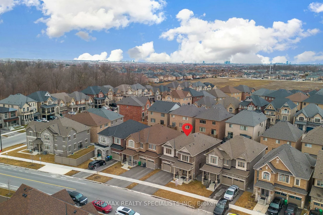 43, Clockwork, Northwest Brampton, Brampton