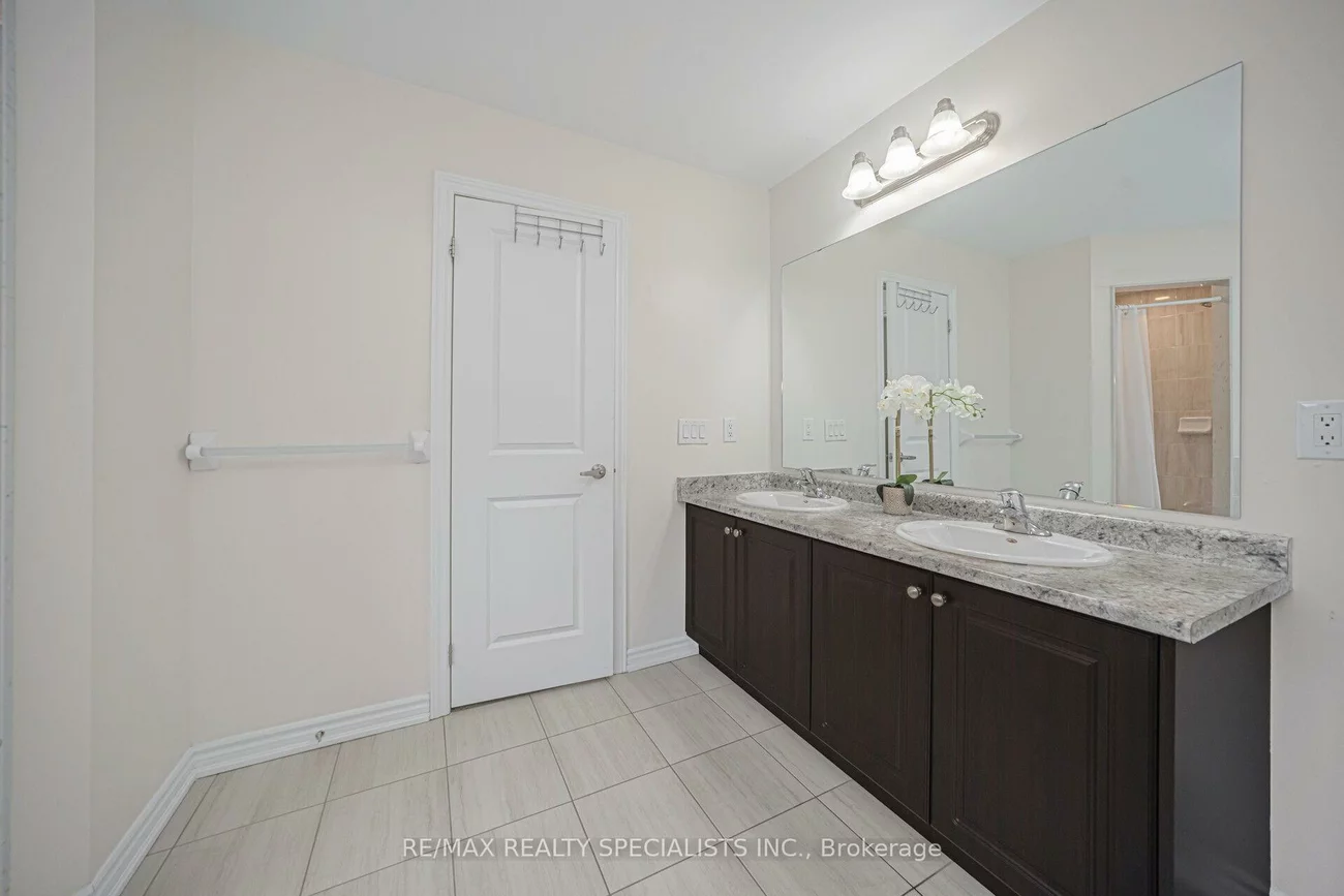 43, Clockwork, Northwest Brampton, Brampton