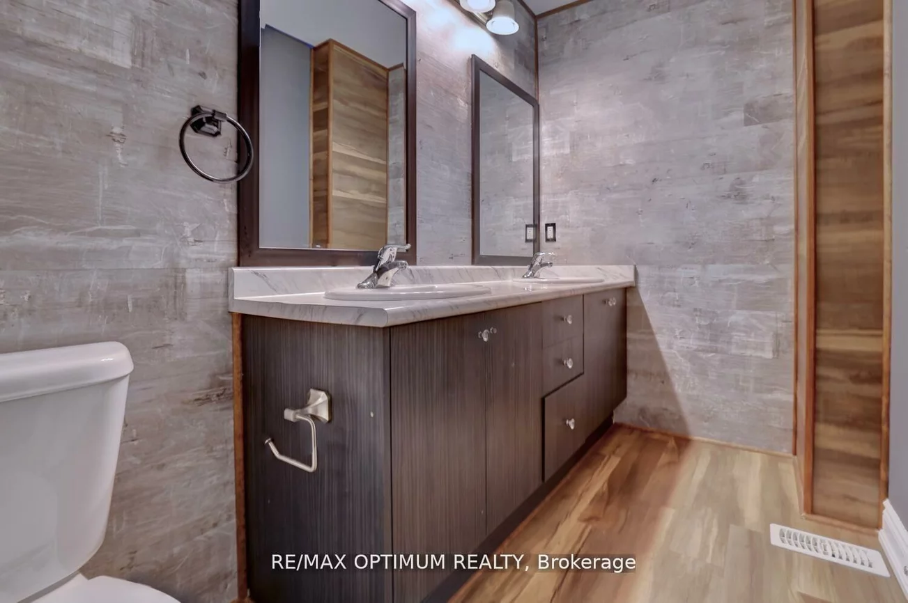 42, OAKMORE, Bram West, Brampton