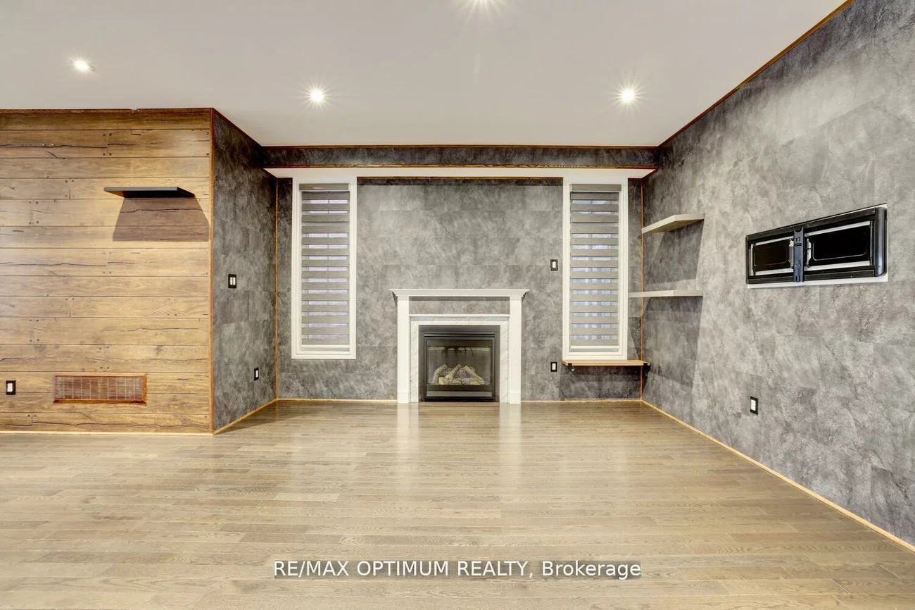 42, OAKMORE, Bram West, Brampton