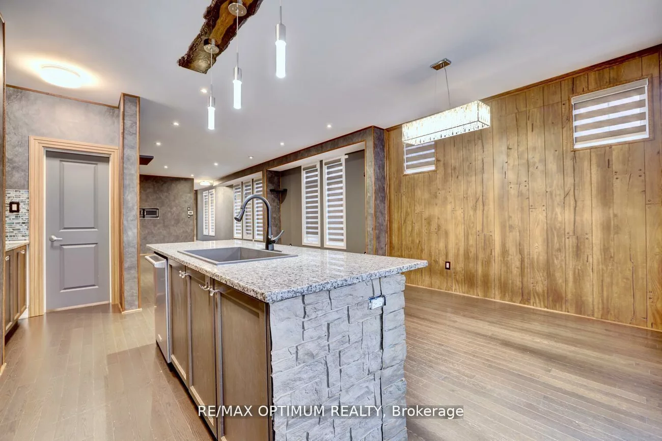 42, OAKMORE, Bram West, Brampton