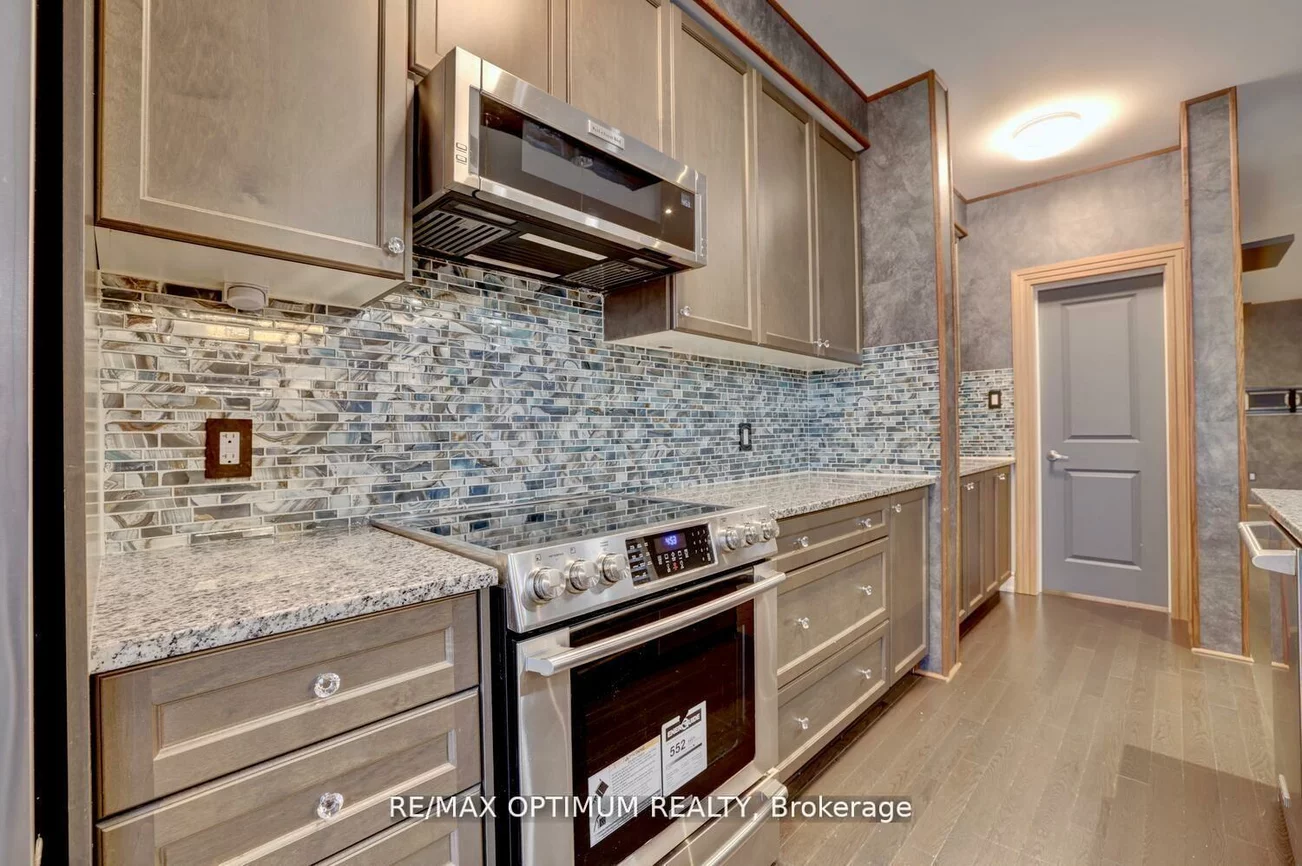 42, OAKMORE, Bram West, Brampton