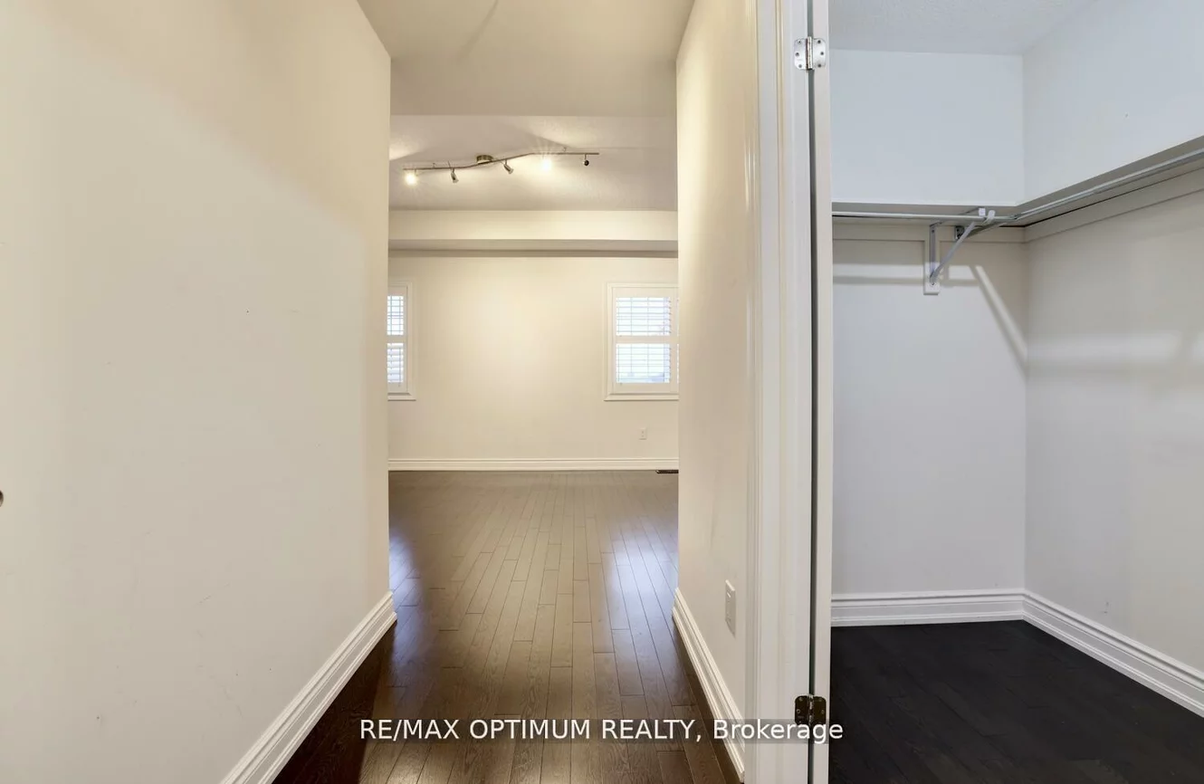 42, OAKMORE, Bram West, Brampton