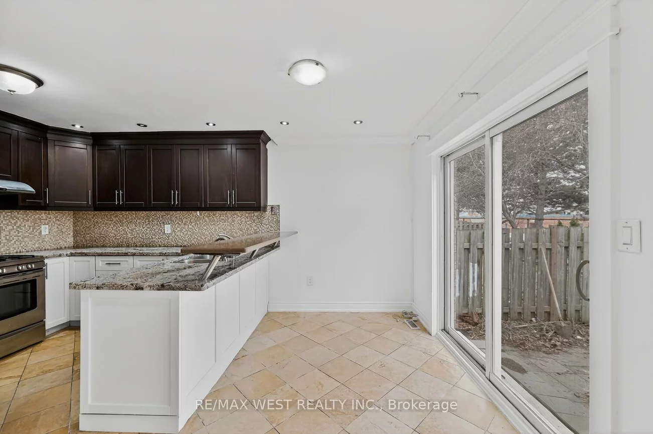 75, Forestgrove, Heart Lake East, Brampton