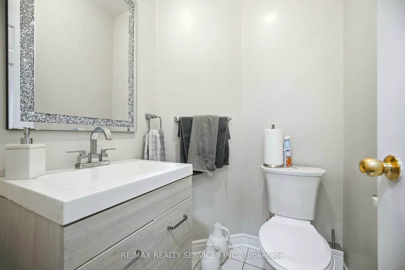 31, Seahorse, Madoc, Brampton