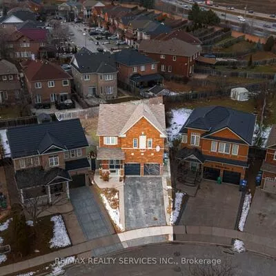 31, Seahorse, Madoc, Brampton