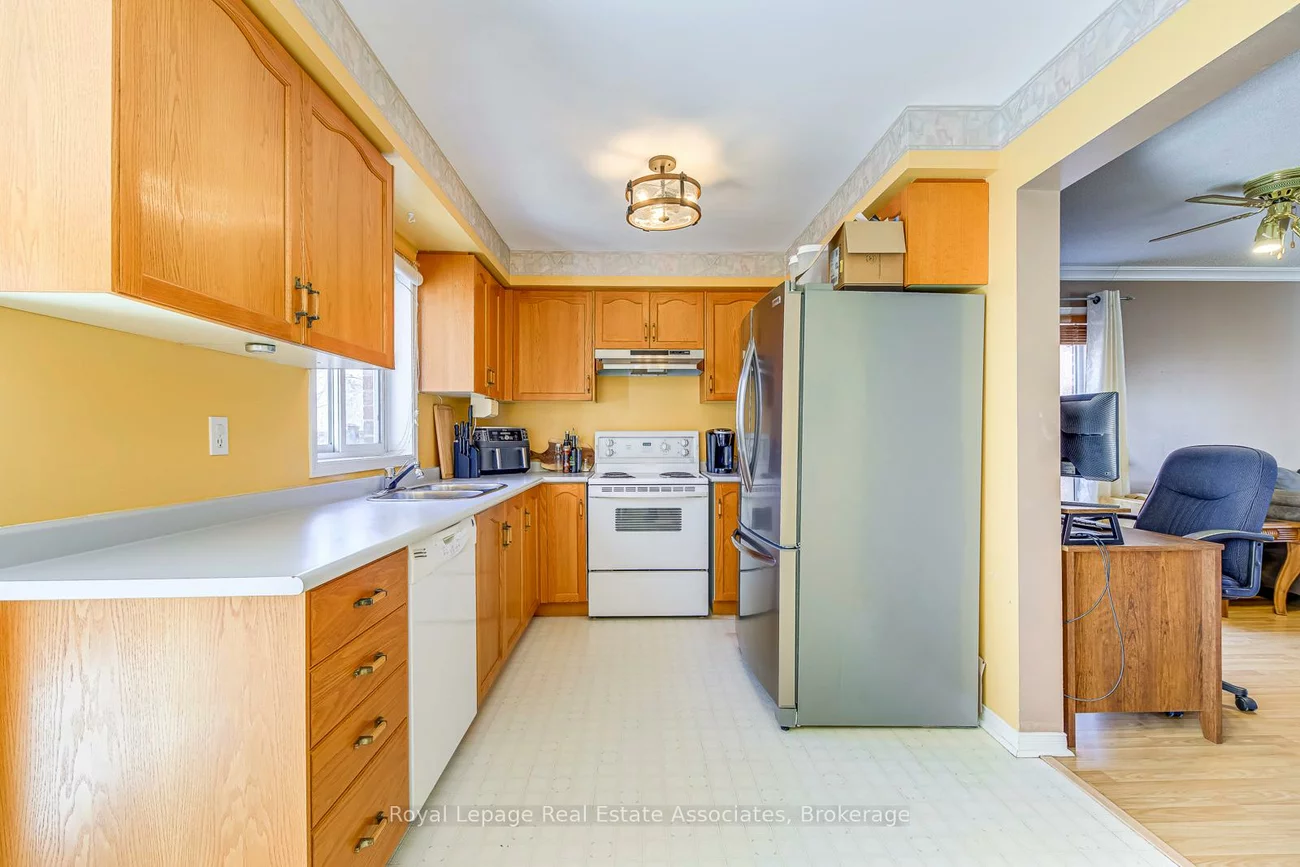 49, Letty, Fletcher's West, Brampton