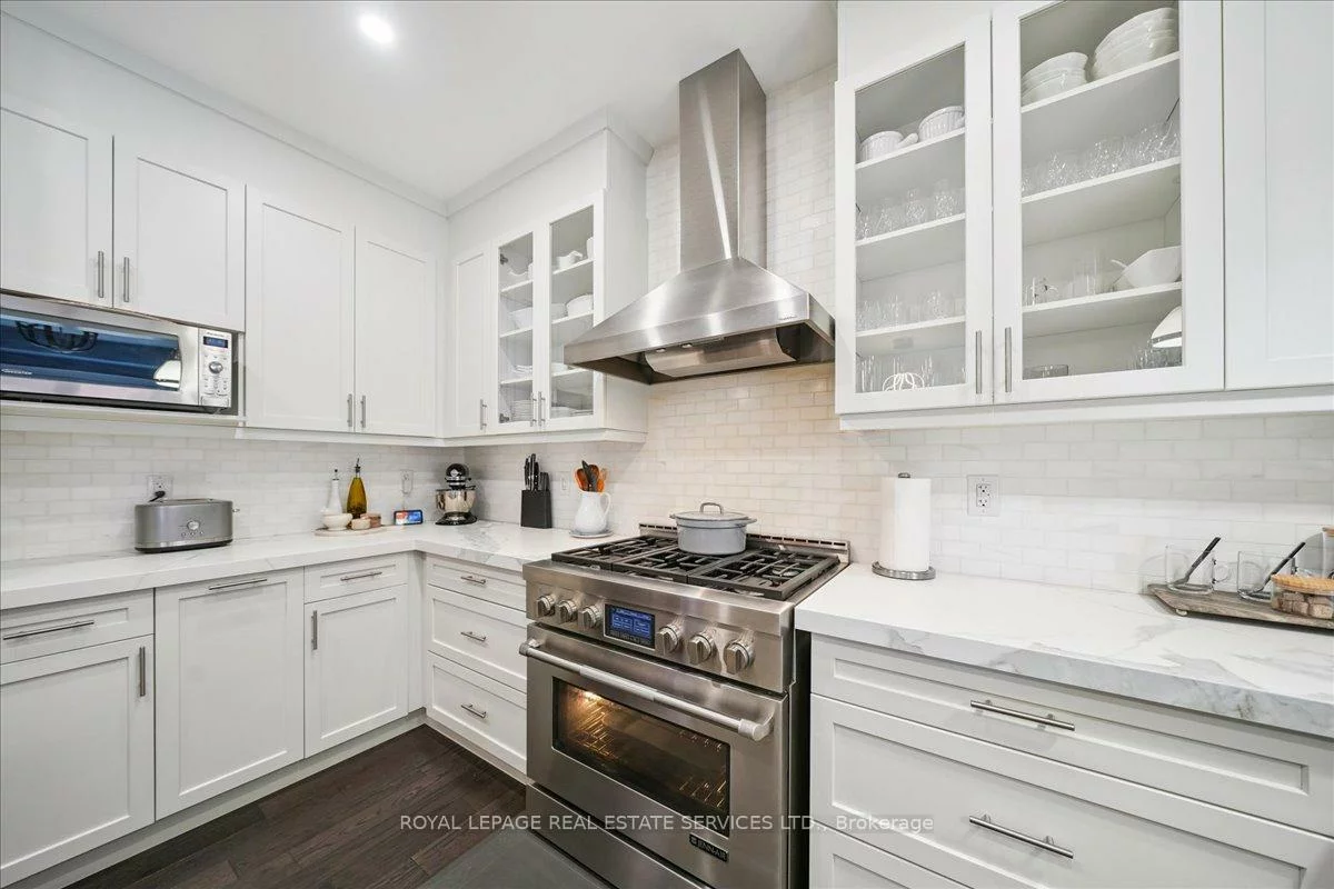 63, Edinburgh, Bram West, Brampton