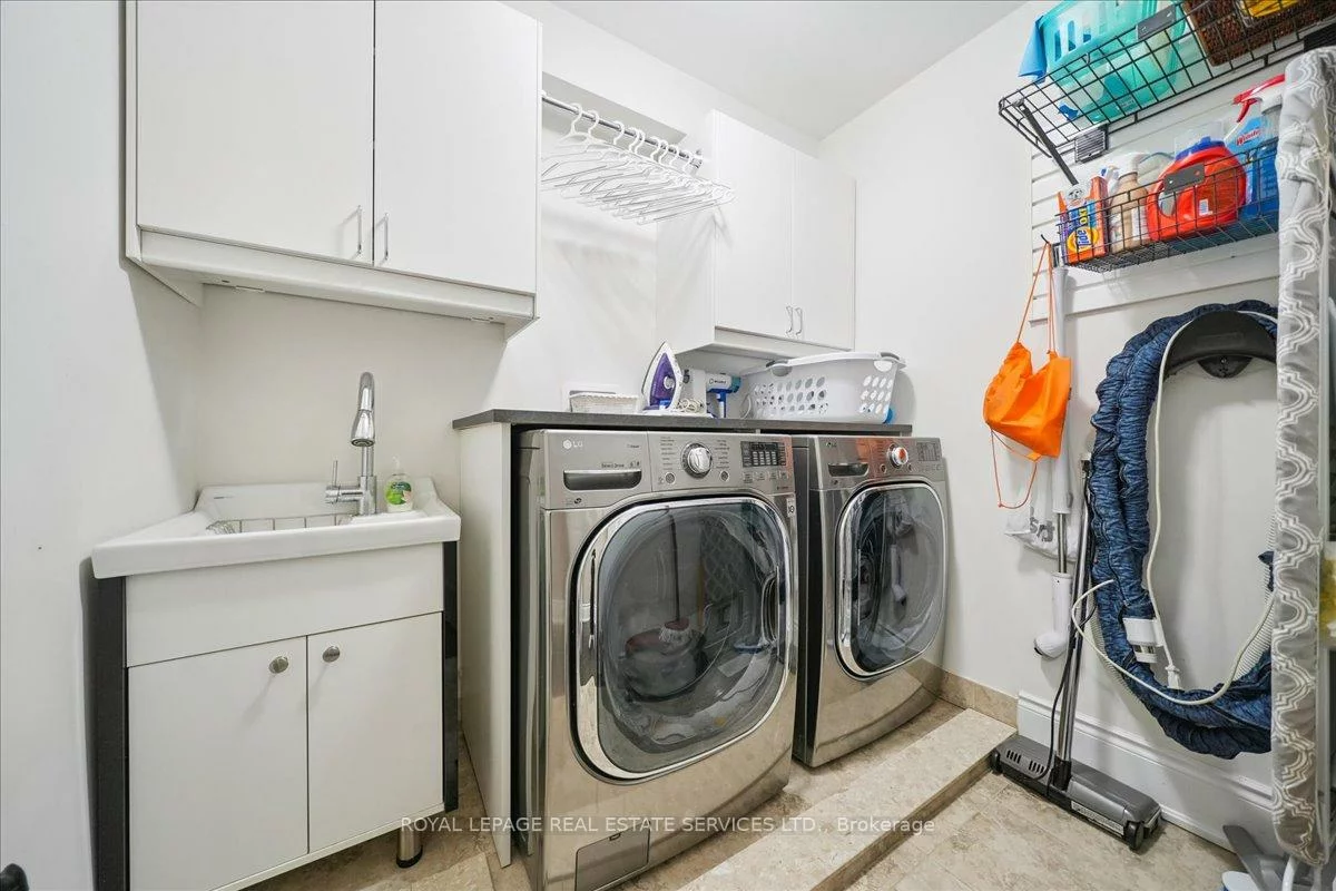 63, Edinburgh, Bram West, Brampton