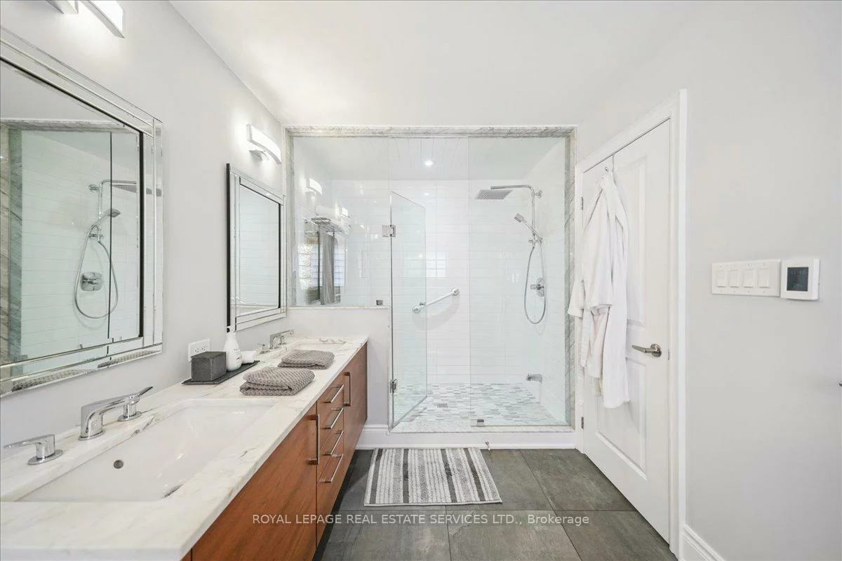 63, Edinburgh, Bram West, Brampton