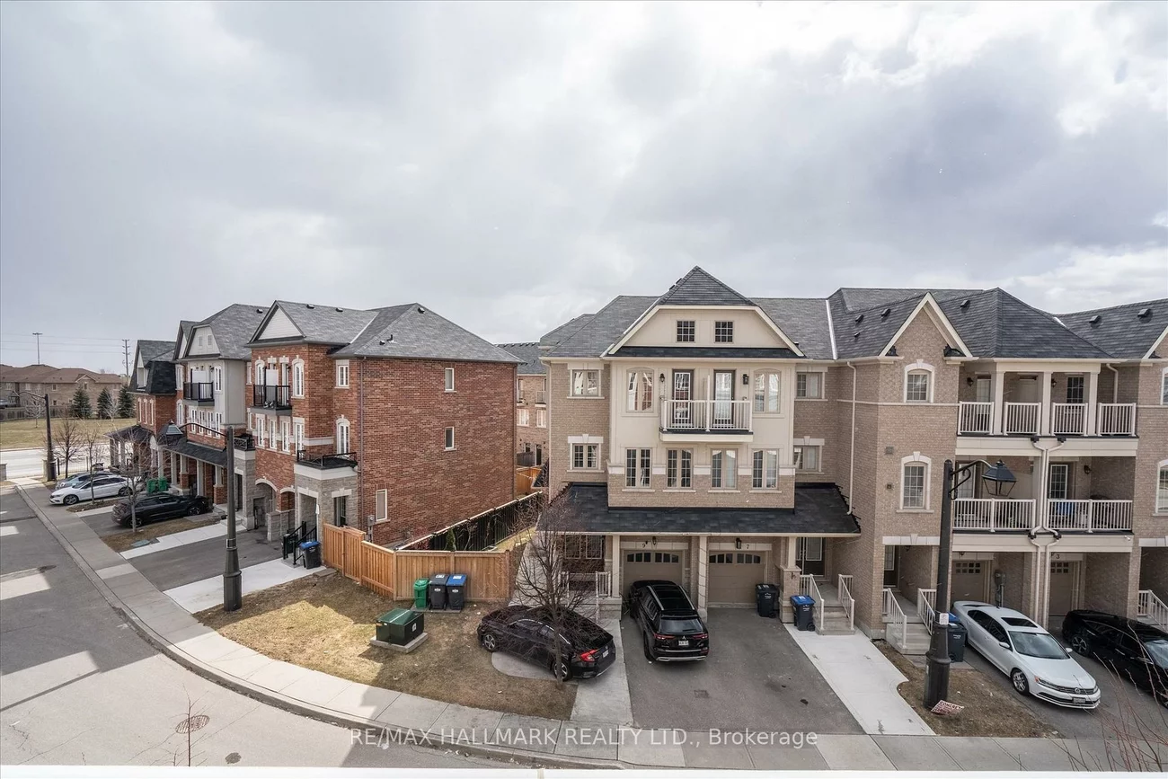 10, Rabbit Run, Heart Lake East, Brampton