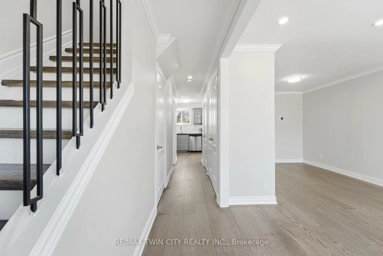 25, Seaborn, Madoc, Brampton