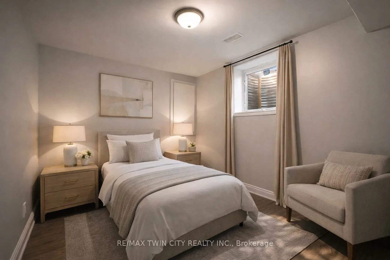 25, Seaborn, Madoc, Brampton