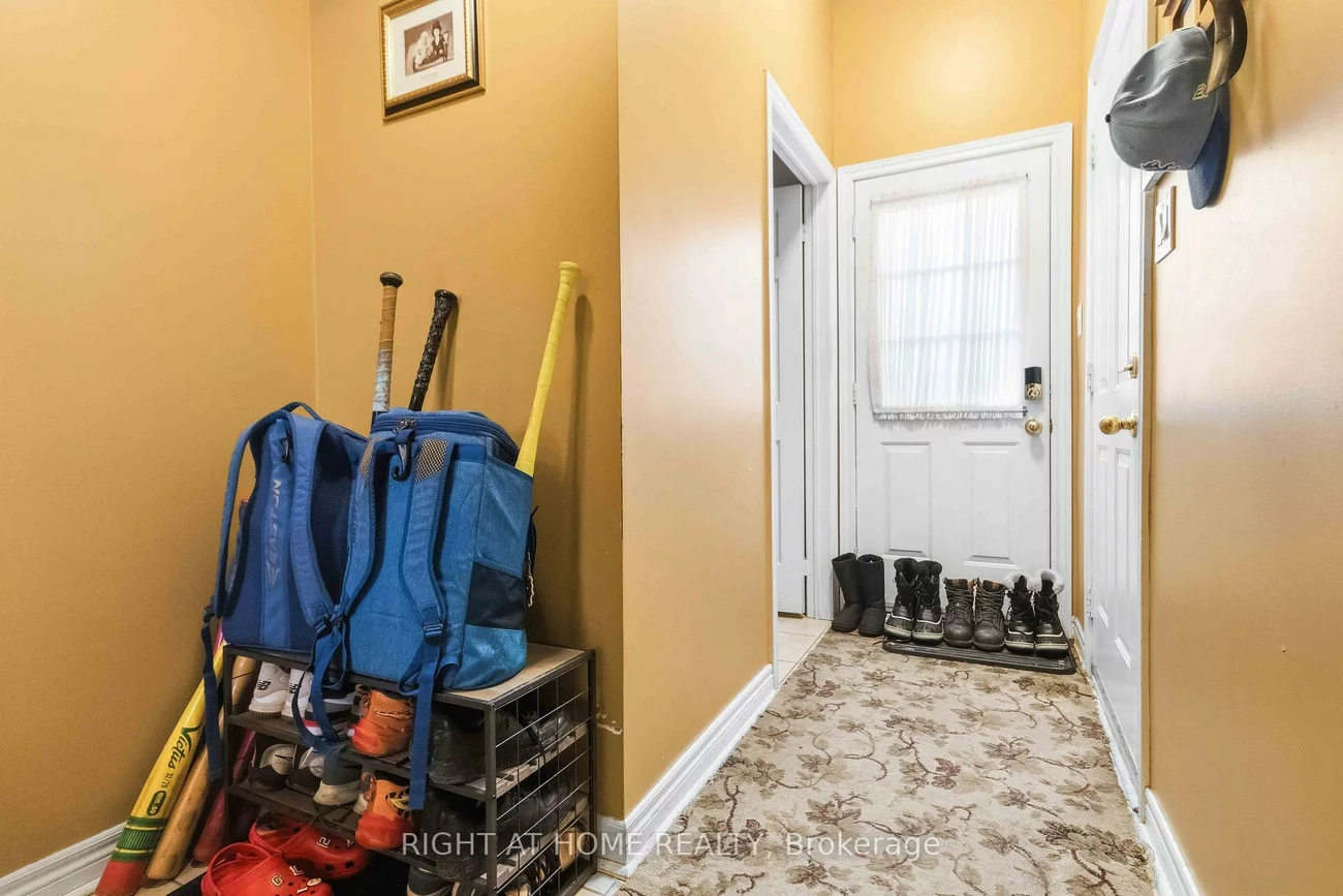 26, Courtsfield, Fletcher's Meadow, Brampton