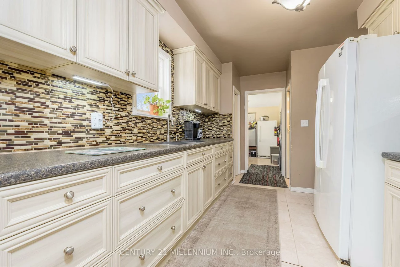 9, Crestview, Brampton East, Brampton