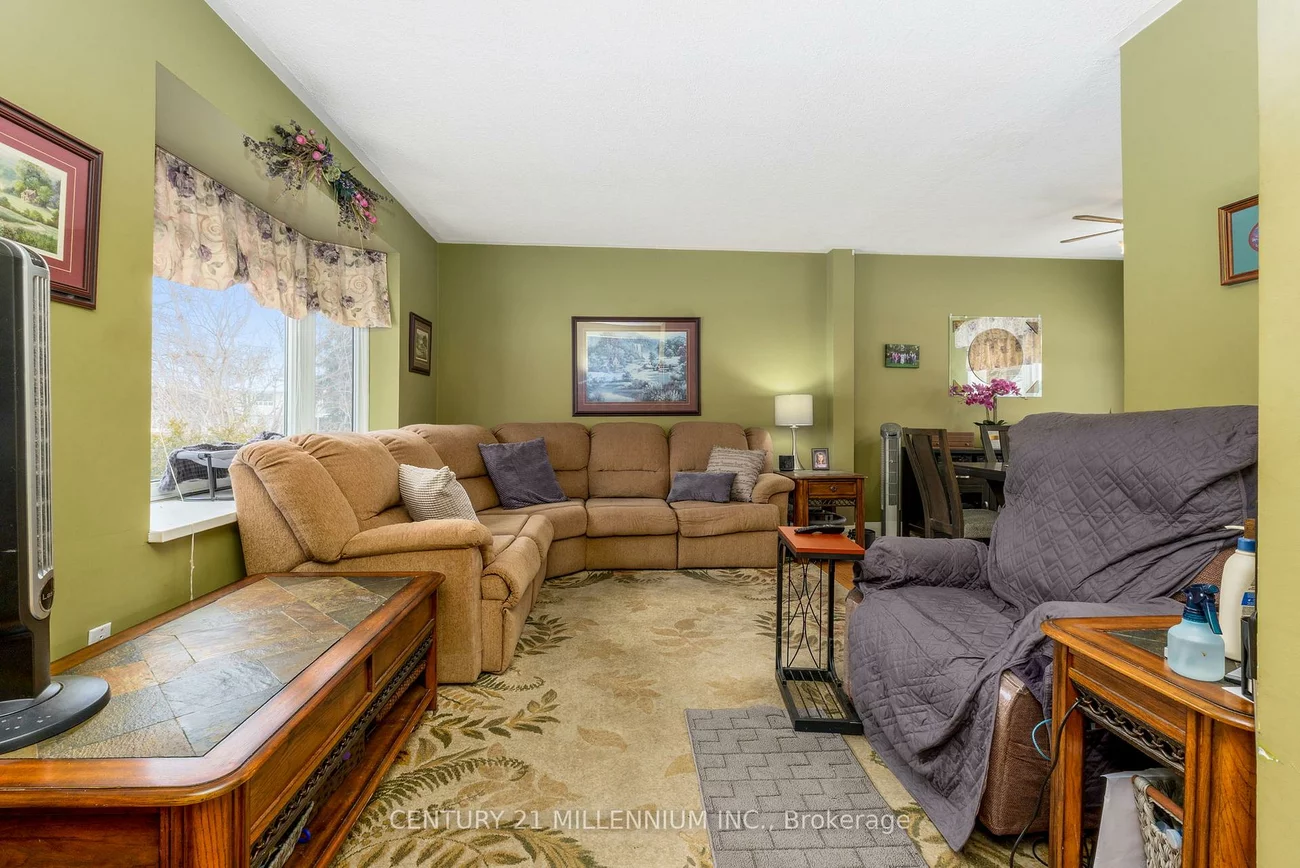 9, Crestview, Brampton East, Brampton