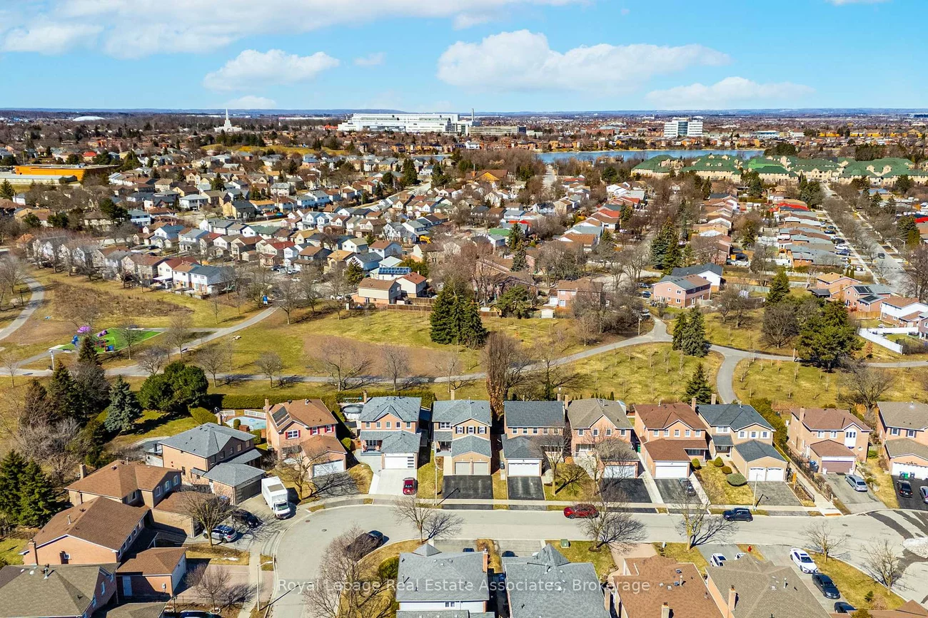 20, Jeremy, Northgate, Brampton