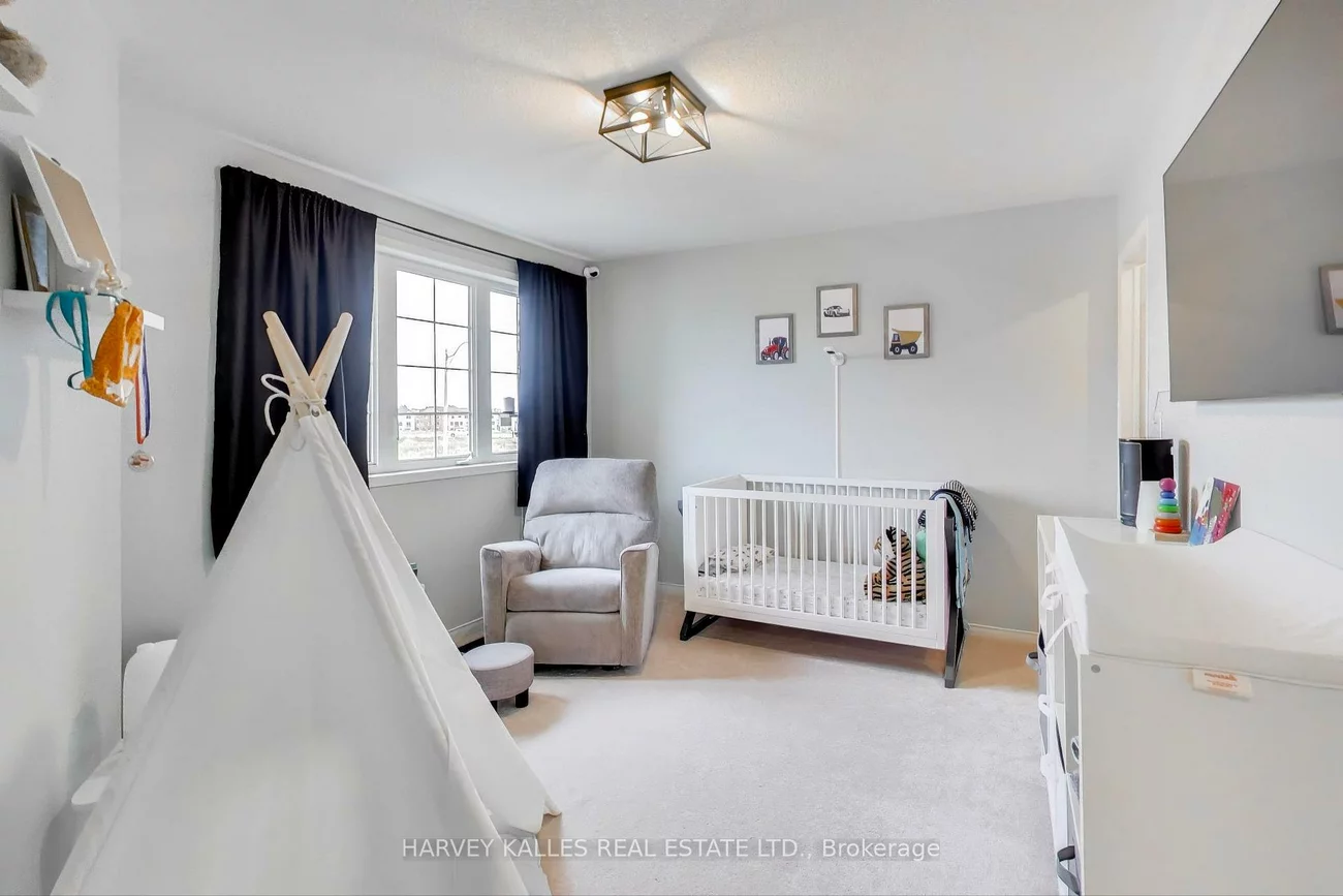 136, Degrassi Cove, Credit Valley, Brampton