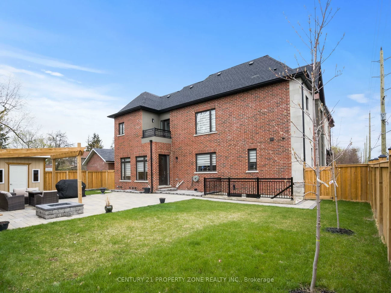 135, Mill, Downtown Brampton, Brampton