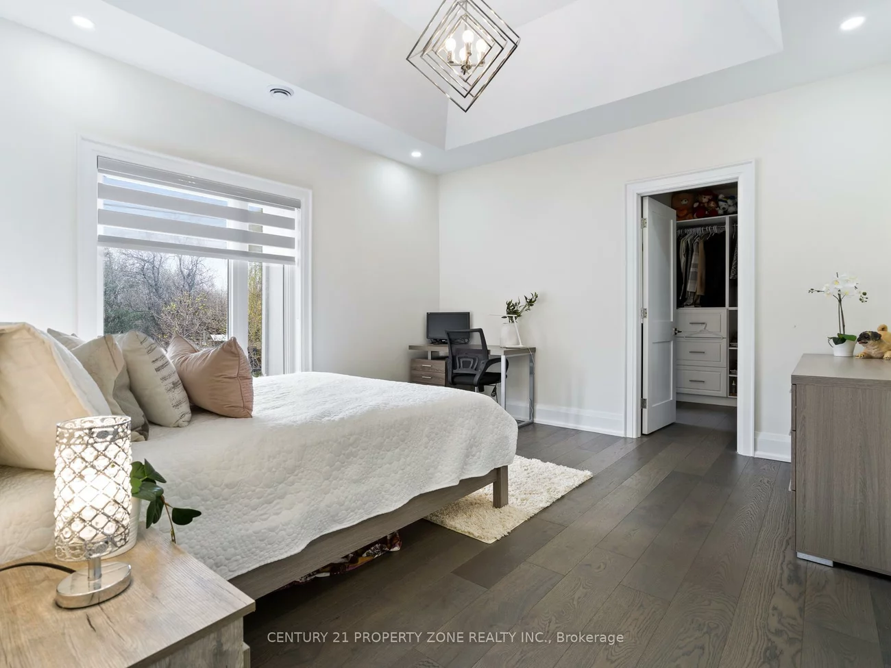 135, Mill, Downtown Brampton, Brampton