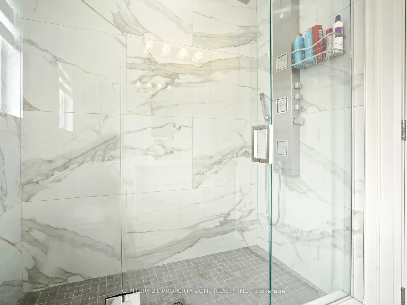 135, Mill, Downtown Brampton, Brampton