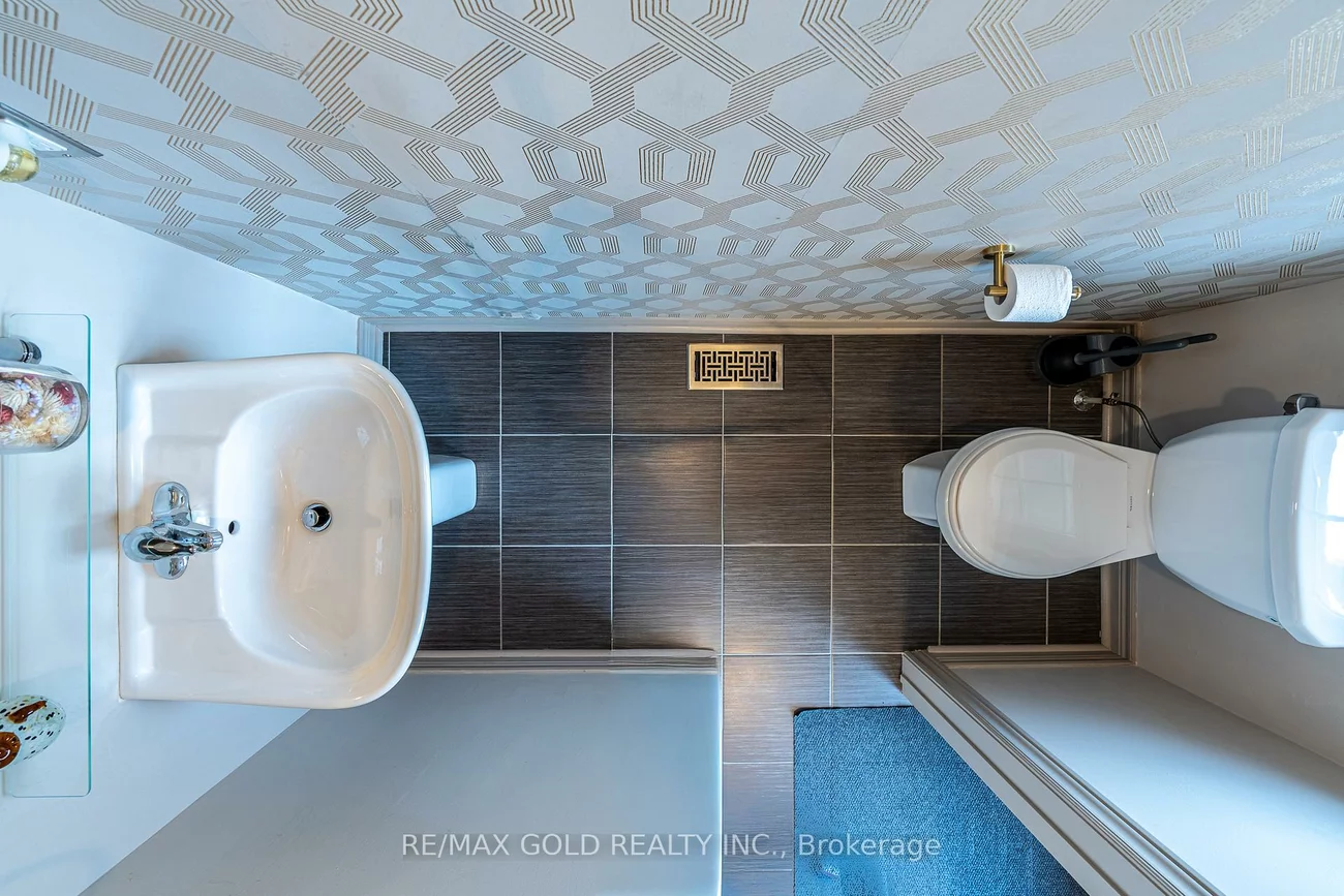 83, Cookview, Sandringham-Wellington, Brampton