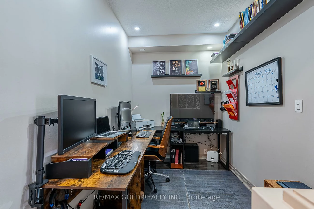 83, Cookview, Sandringham-Wellington, Brampton