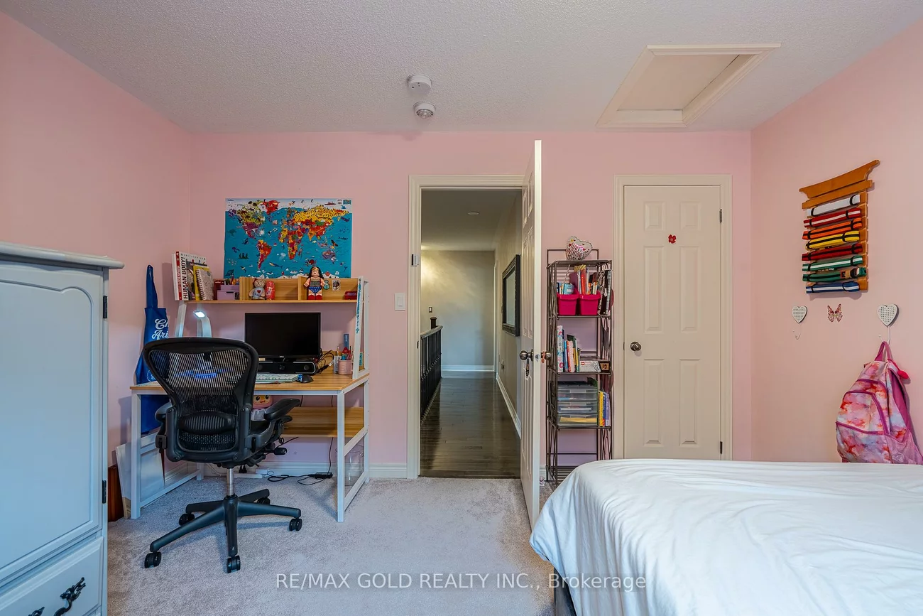 83, Cookview, Sandringham-Wellington, Brampton