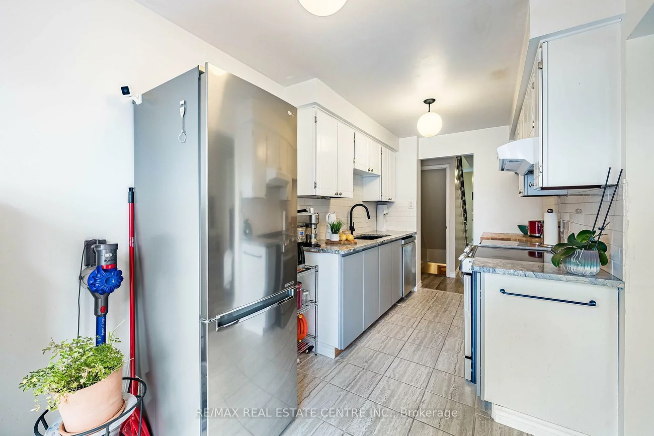 72, Malabar, Central Park, Brampton