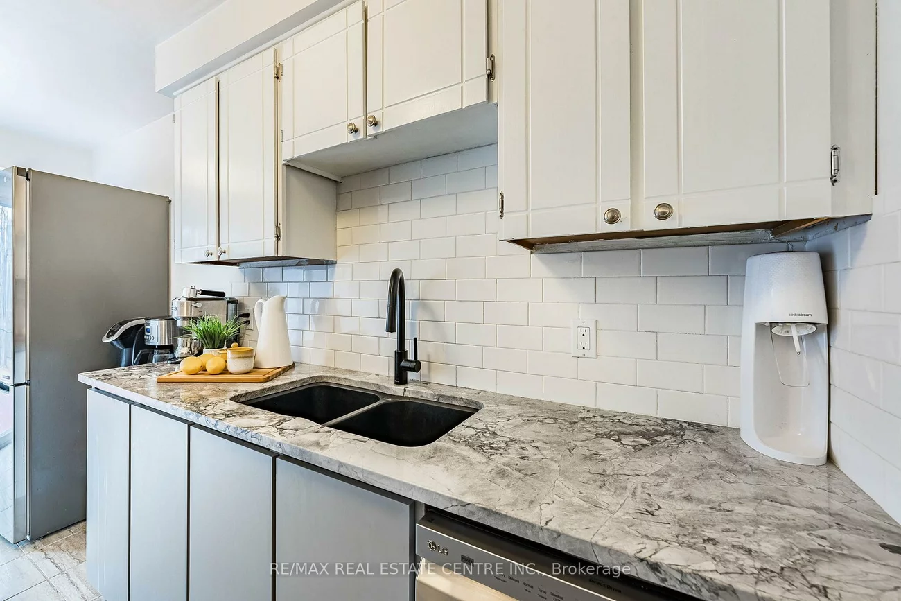 72, Malabar, Central Park, Brampton