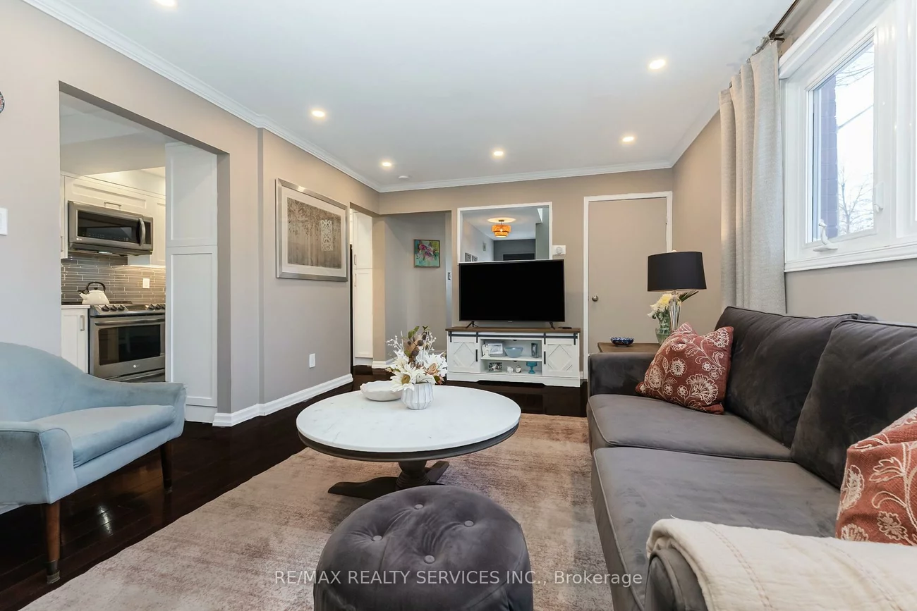 4, Scribner, Heart Lake East, Brampton