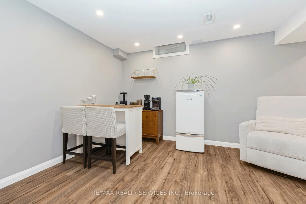 4, Scribner, Heart Lake East, Brampton