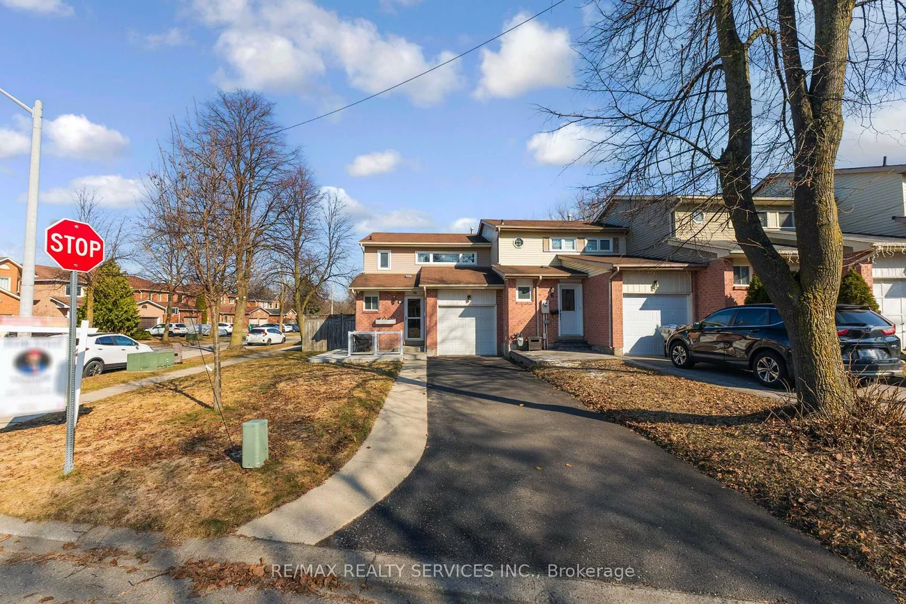 4, Scribner, Heart Lake East, Brampton